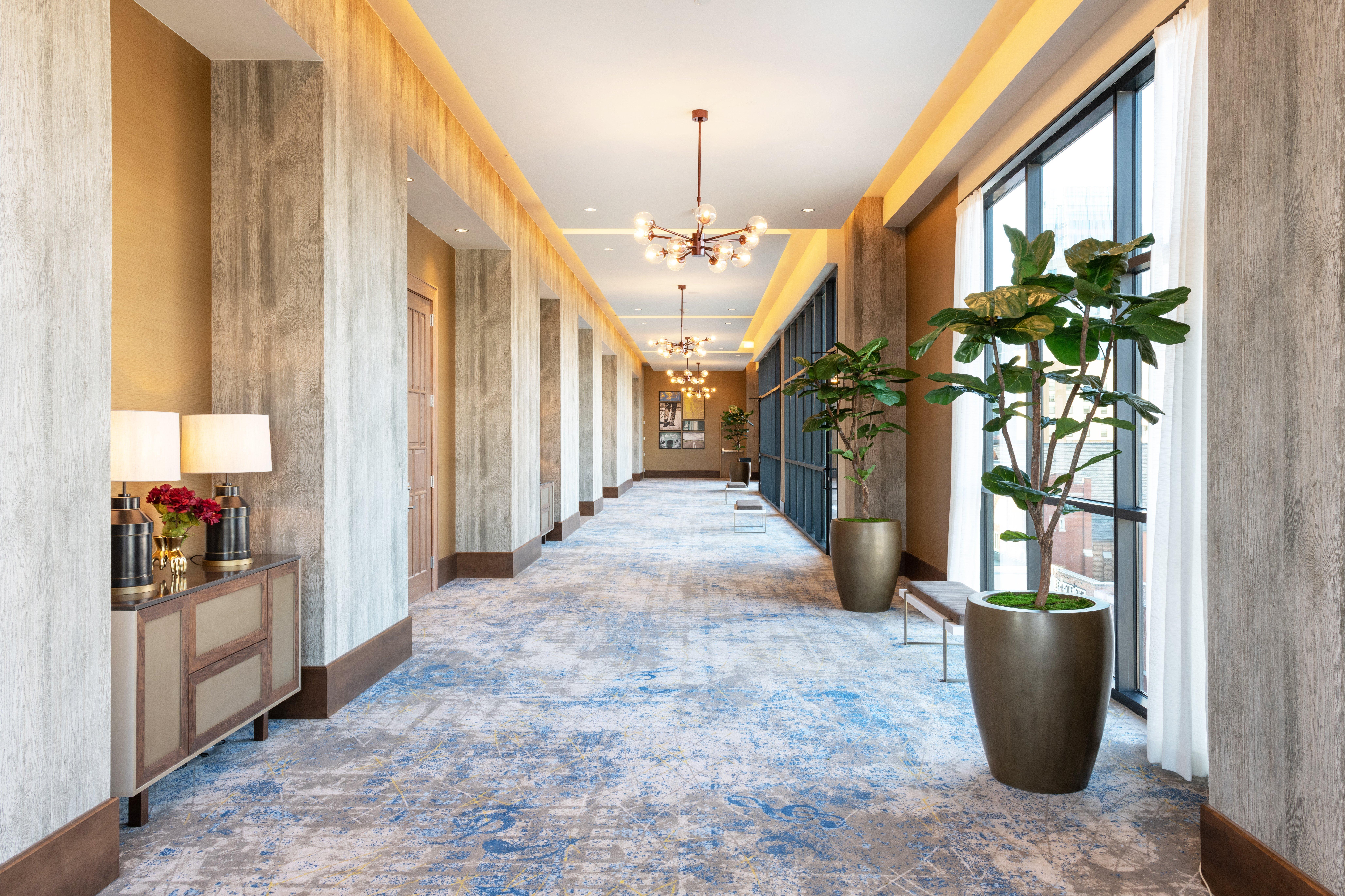 Holiday Inn & Suites Nashville Downtown Broadway Exterior foto