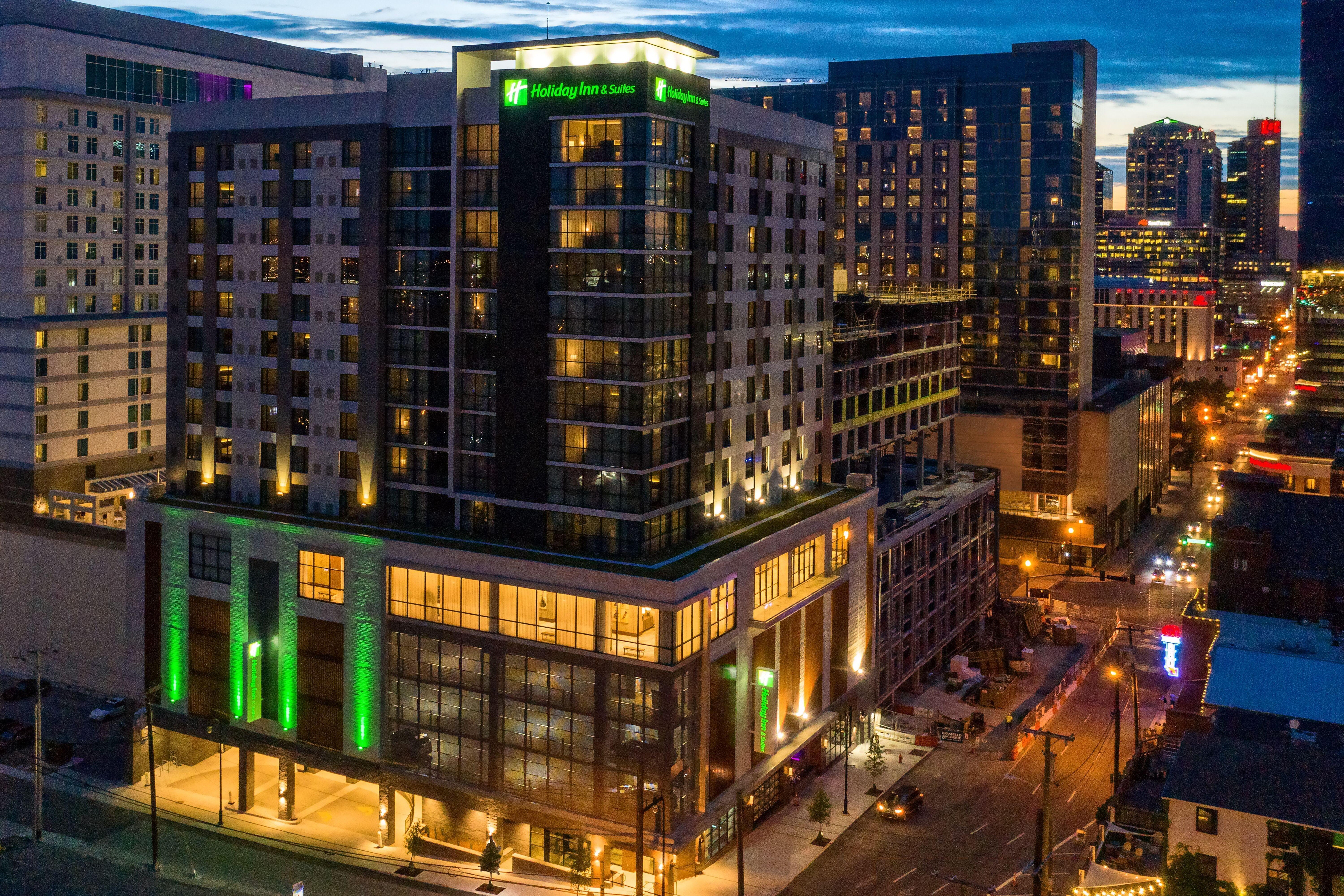 Holiday Inn & Suites Nashville Downtown Broadway Exterior foto