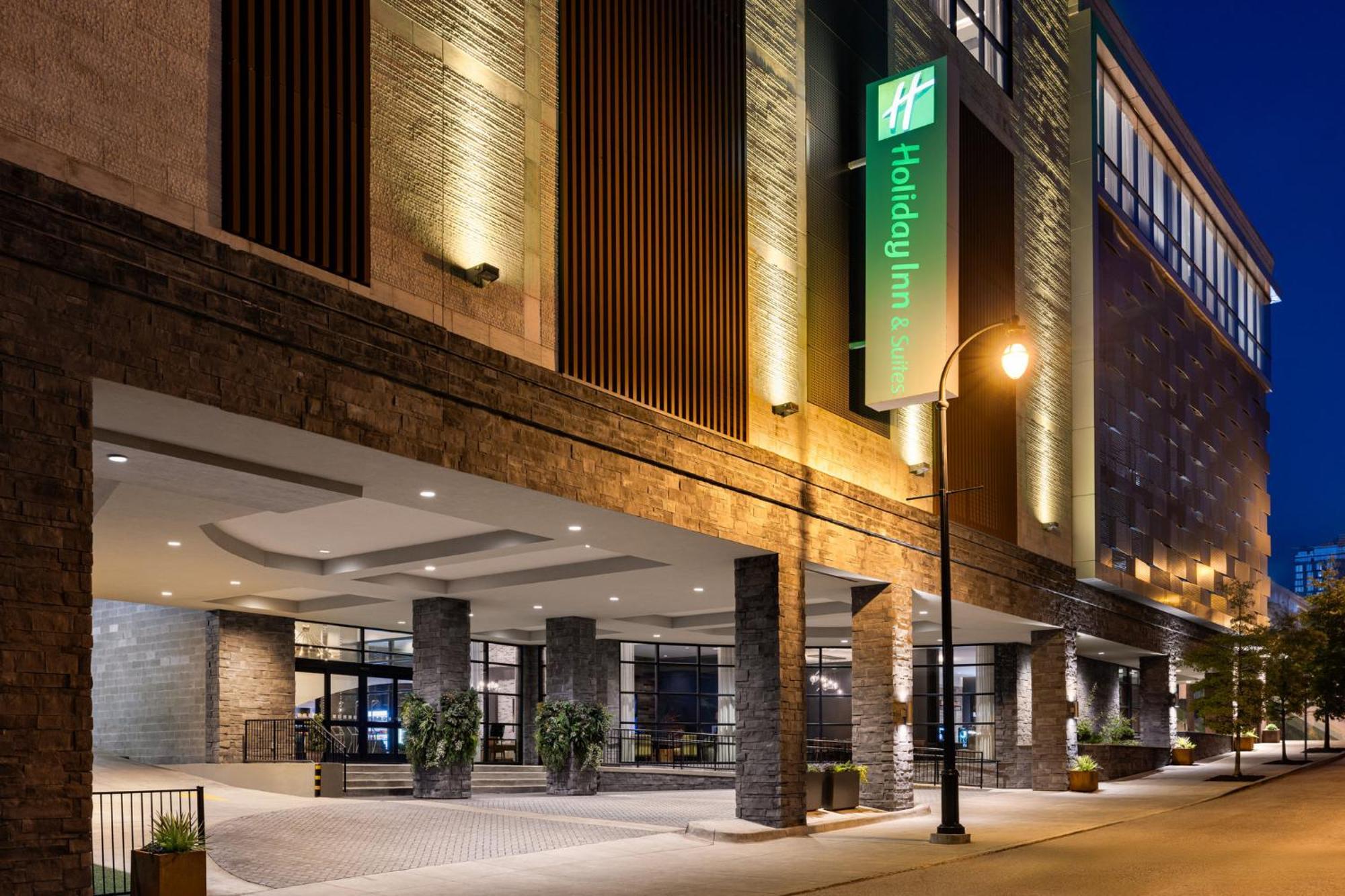 Holiday Inn & Suites Nashville Downtown Broadway Exterior foto